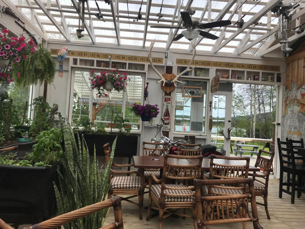 Six Mile River Resort Tagish Екстер'єр фото
