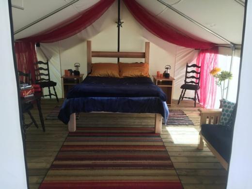 Six Mile River Resort Tagish Екстер'єр фото