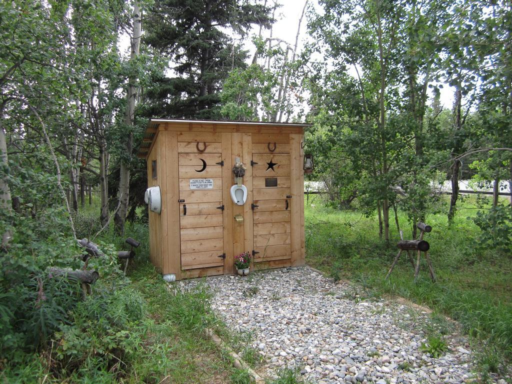 Six Mile River Resort Tagish Екстер'єр фото